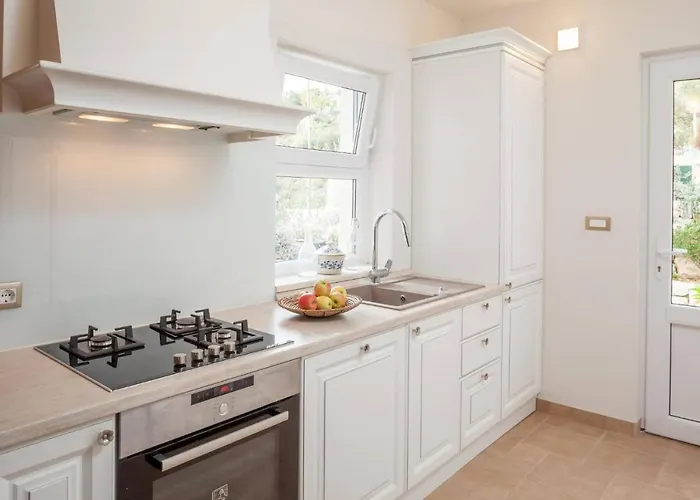 Matea * Макарска