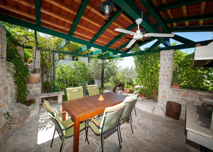 Matea * Макарска